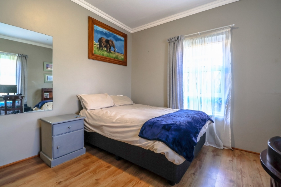 4 Bedroom Property for Sale in Kraaibosch Country Estate Western Cape